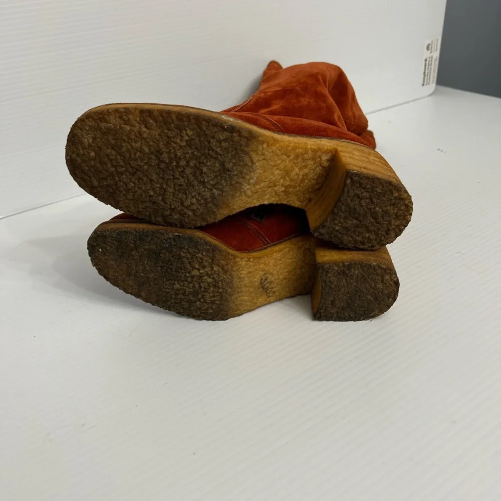 Idlers long suede boots red Sz 6M